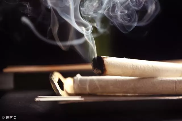 很全的艾灸取穴表!一表在手,艾灸不上愁