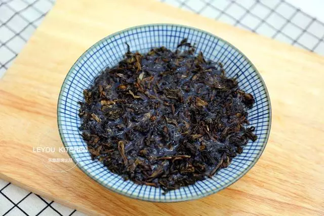 不焯水,不炒糖色,不油不膩,這種燉肉方法,貼秋膘正適合