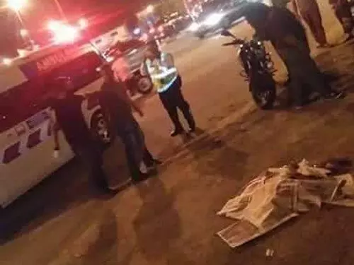 2歲童車內跌出父錯踩油門輾死他