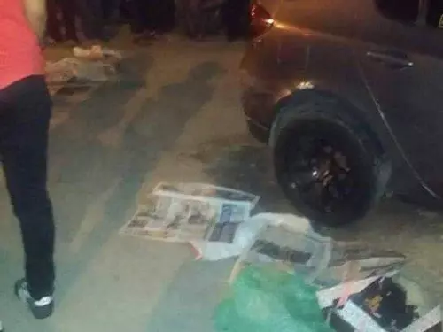 2歲童車內跌出父錯踩油門輾死他