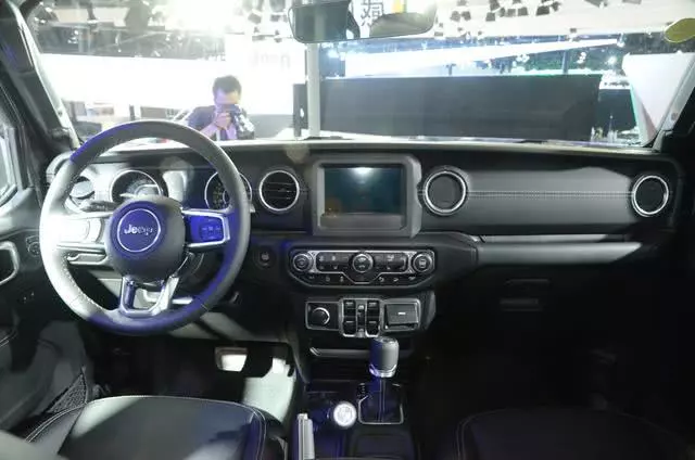 全新牧馬人領銜 Jeep三款重磅車型提前曝光