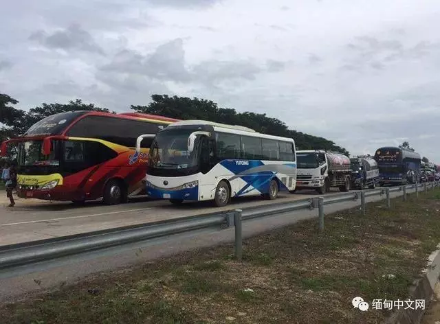 1人死亡,6人失蹤,至少6萬人受災!緬甸水閘斷裂,多個村莊被淹