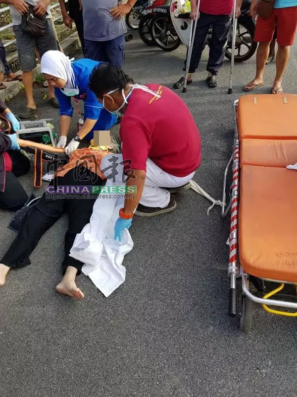 摩哆匪當街搶腳車華裔老婦被推倒送命