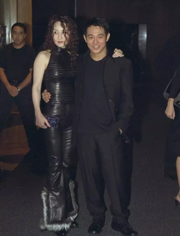 李連杰最小女兒曝光,原來長成這樣,怪不得隱藏這麼多年一直不敢公開!