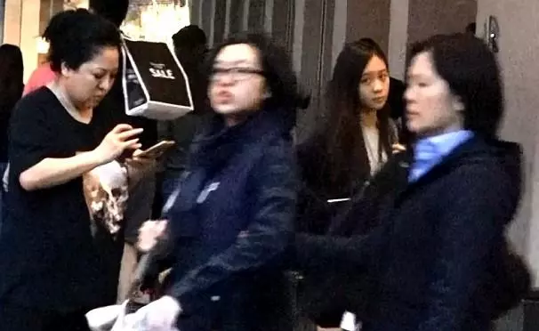 李連杰最小女兒曝光,原來長成這樣,怪不得隱藏這麼多年一直不敢公開!