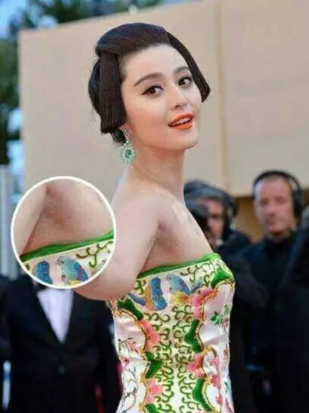這些當紅女星「走紅毯」卻尷尬到了極點!看到這些「漏網畫面」粉絲全都幻滅了...