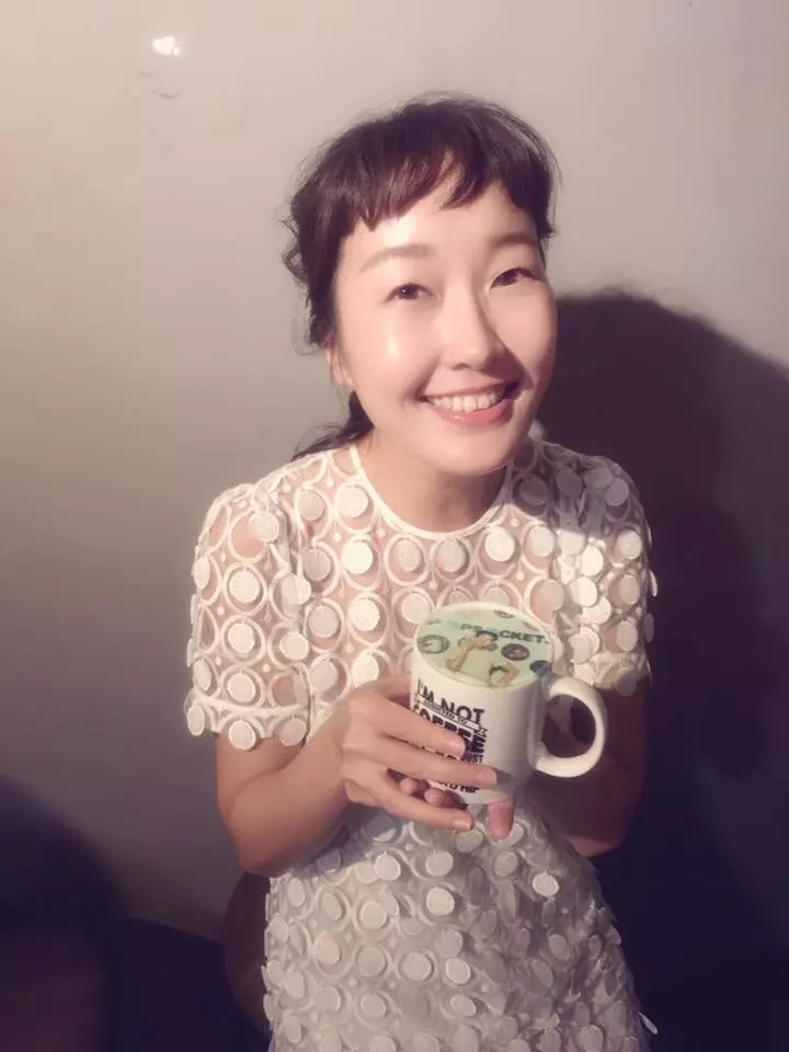 《食尚》主持出外景錄影母突病逝!暴哭1小時…忍痛繼續工作~