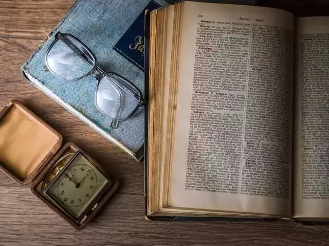 俞敏洪:教書的是老師,但育人的一定是父母!