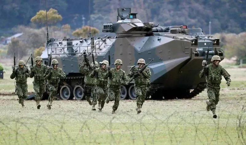 36噸彈藥狂轟,2400名日軍士兵趁勢登陸:日本為奪取北方四島拼了