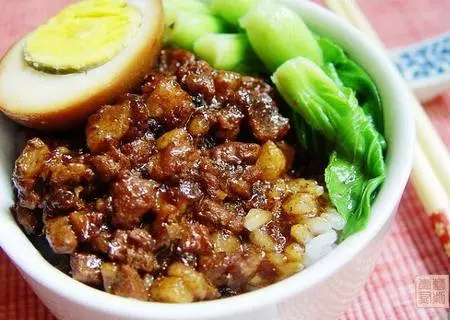 滷肉要想做的好吃,千萬記著別加水