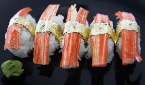7個「瞬間榨乾錢包」的超奢華料理,最後一個直接讓人體驗「吃下一台汽車」的快感?