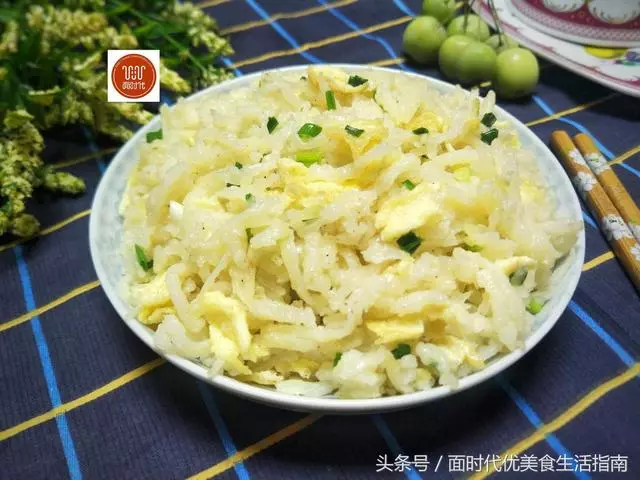 一到秋天就想吃這道菜,簡單蒸一蒸,好吃不上火,飯菜都有了!