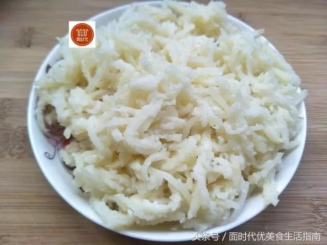 一到秋天就想吃這道菜,簡單蒸一蒸,好吃不上火,飯菜都有了!