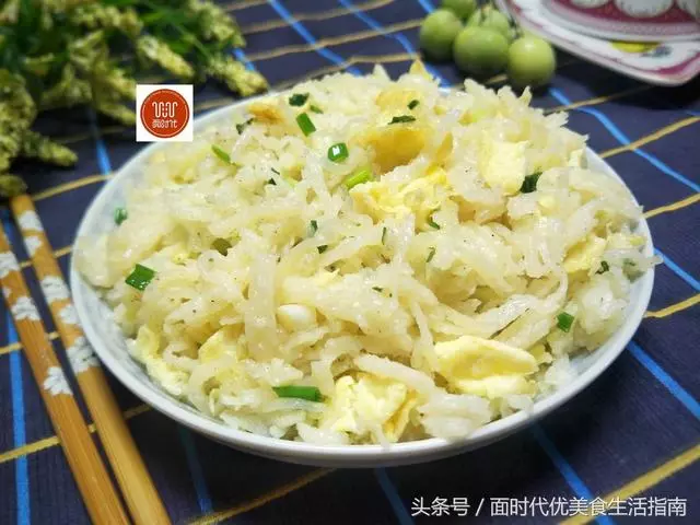 一到秋天就想吃這道菜,簡單蒸一蒸,好吃不上火,飯菜都有了!