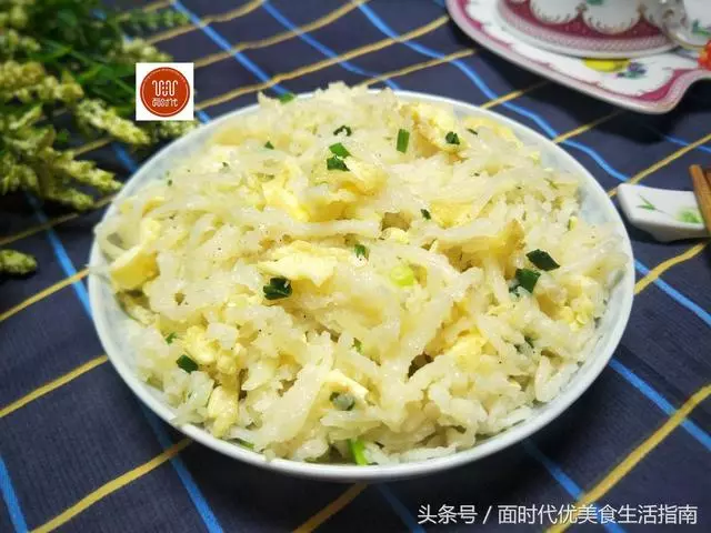一到秋天就想吃這道菜,簡單蒸一蒸,好吃不上火,飯菜都有了!