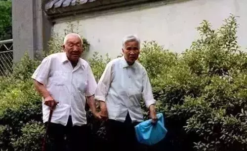 最能包容對方的人,也是最能攜手到最後的人!六十歲以後,怎麼做夫妻?