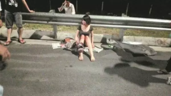 「不會開車就別開＂女兒車禍死，父怒斥司機（令人心酸）