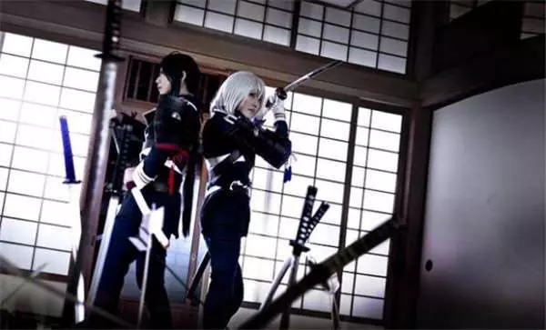 15張唯美cosplay照片「背後辛酸大曝光」,#6這畫面也太母湯了XDDD