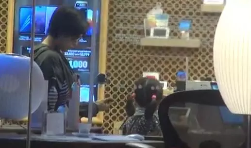 朱茵教育女兒有一手!先開口訓斥女兒後給個甜頭~~~