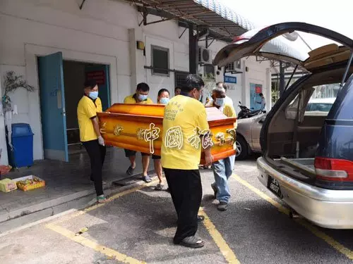 欠多組阿窿走上絕路華裔情侶遺書交代身後事