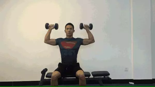 一些常見的錯誤健身動作你還在繼續嗎?還在因為它受傷?