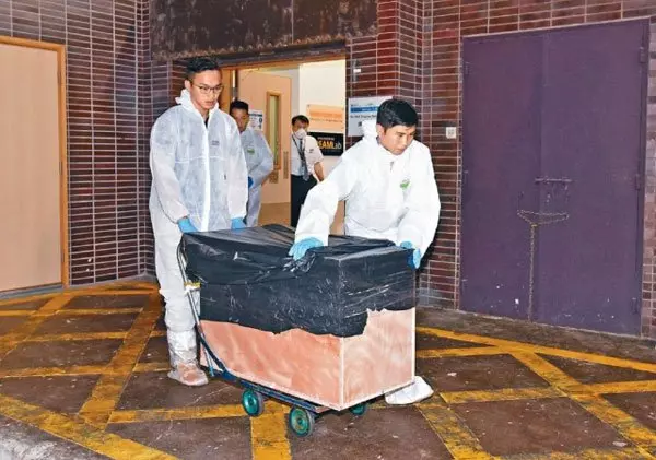 校委殺妻藏屍被捕 子女不見母最後一面