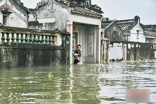 廣東暴雨 123萬人受災7死 潮州汕頭重災區積水2公尺