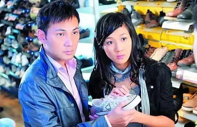 50歲前TVB一線花旦復出參演《再創世紀》曾與影帝拍拖八年