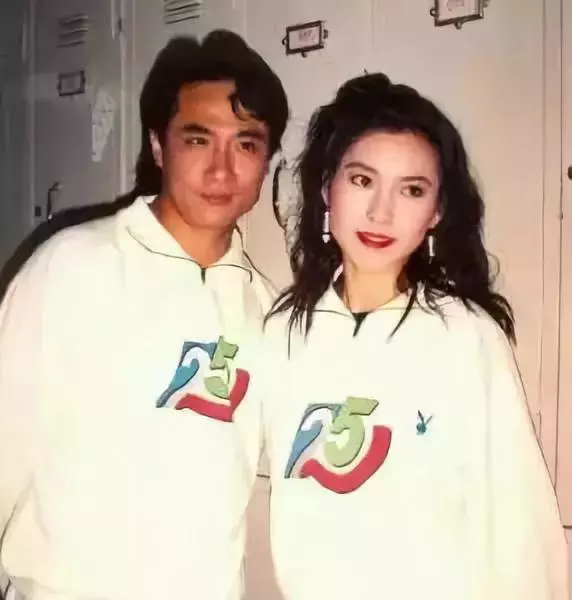 50歲前TVB一線花旦復出參演《再創世紀》曾與影帝拍拖八年