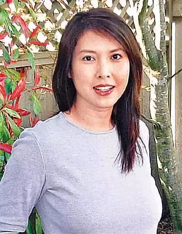 50歲前TVB一線花旦復出參演《再創世紀》曾與影帝拍拖八年