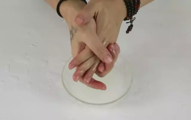 每次煮飯都要留下一碗水,原來有這麼多的好處,既省錢又實用