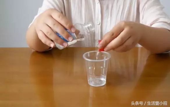 枕頭一月不洗蟎蟲成窩,教你一個土方法,一輩子都不會生蟎蟲