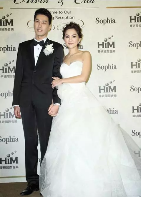 SHE中唯一的單身,被林俊傑苦追十多年,今35歲未婚選擇凍!