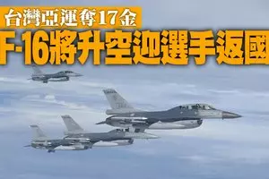 女生上演霸凌輪番狠踹小女生
