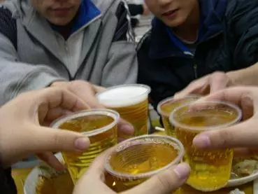 醫生多次提醒:得了這幾種病後,一滴酒都別喝了,別等去醫院後悔