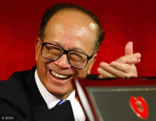 李嘉誠說:當你放棄了這四樣東西,你就離成功不遠了!
