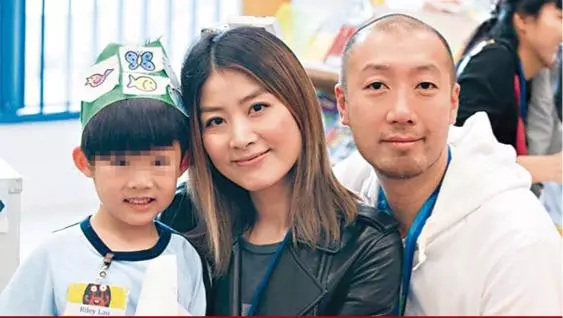 嫁給初戀甜蜜26年,2個兒子開學富商老公接送,不見天后陳慧琳