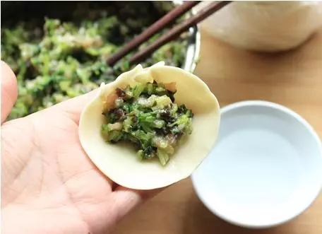 從小吃到大的餃子,餡料鮮口感好,原來這些都是有秘訣的