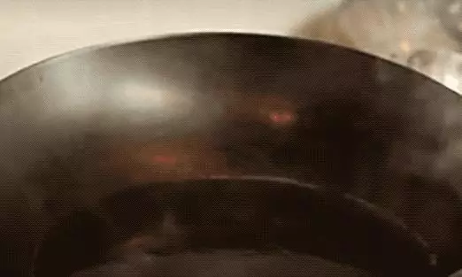 雞翅換種口味,來試試下這道貴妃雞翅,簡單幾步,孩子盤底都舔了
