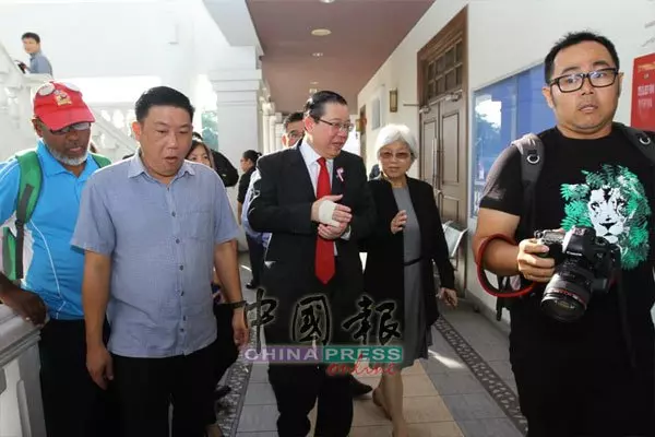 證實本報報導 控方撤案 林冠英與彭麗君無罪釋放