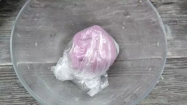 一塊紫薯做月餅,不用烤箱,軟糯香甜,放涼也不硬!