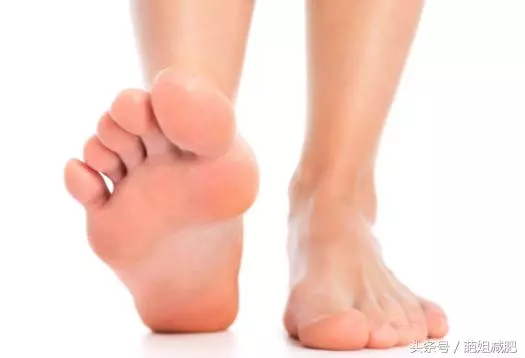 血管堵不堵腳先知道,這些異常暗示血管已堵,再不注意就晚了!!