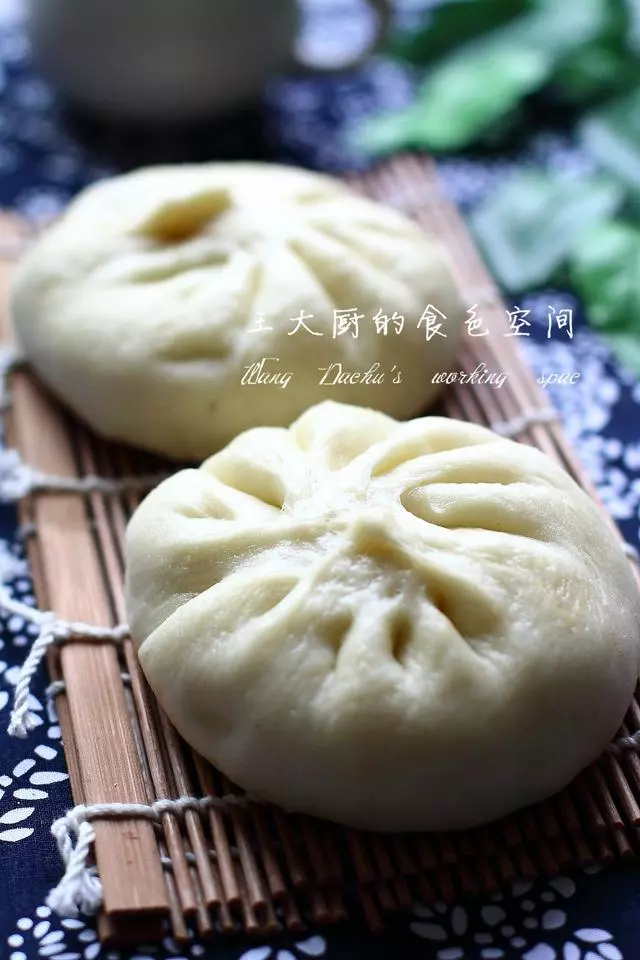香噴噴的——醬肉大包子