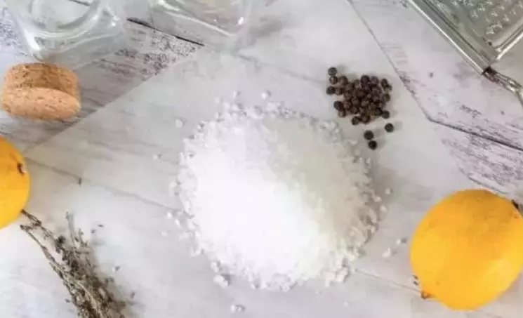 煮餃子的時候放這2樣,餃子不但不會壞,還會變的更加光滑鮮美