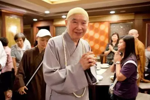吃蔥、蒜、肉等的情況下,如何淨口以便念佛?