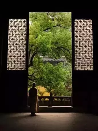 信佛多年仍不快樂,高僧三句話告訴你真正原因