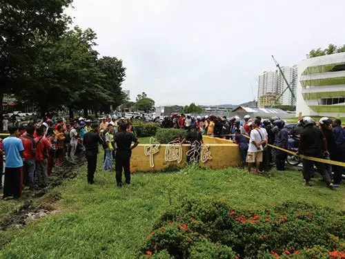【大馬悲劇死亡命案】華男為保命!才發生此悲劇!消防人員竟出動蛙人進溝渠才找到死者!【內有視頻】