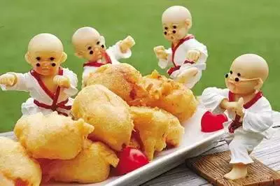 夢參長老:一邊吃肉,一邊念佛,還有功德嗎?