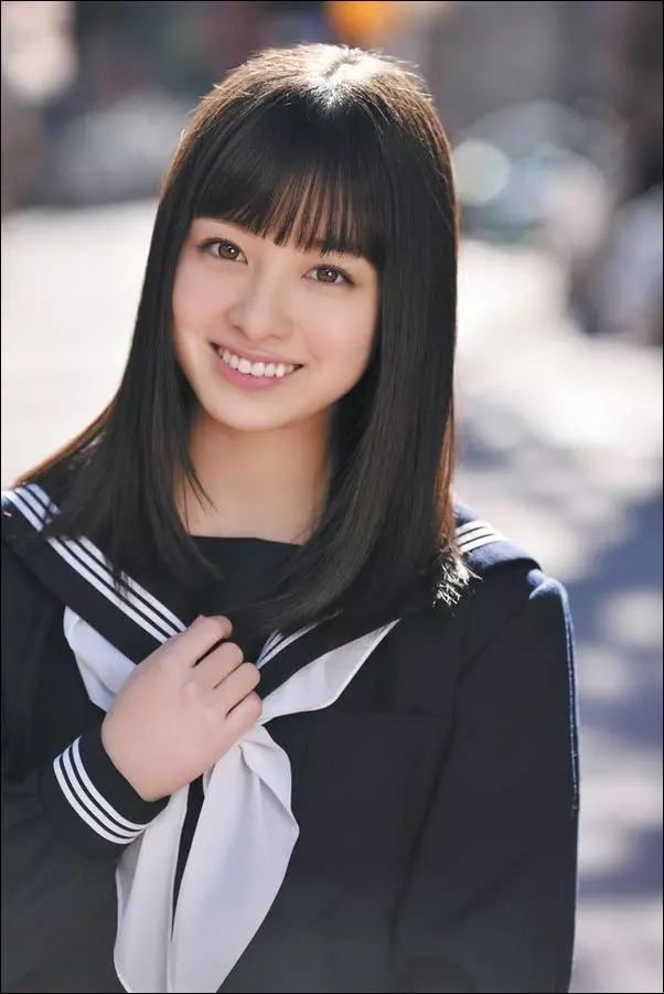他在交友軟體釣到「神似橋本環奈正妹」超嗨!結果「約出本尊」看傻:妳臉怎麼那麼長!?