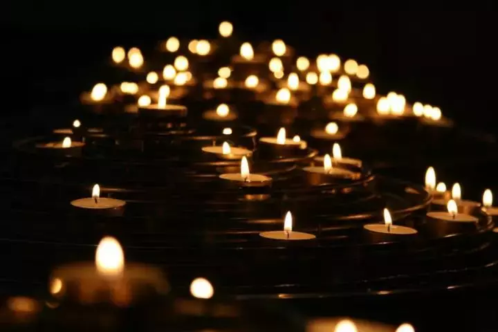 生前擁有再多財產,都比不上死後的一句觀音心咒